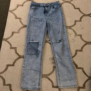 Tilly’s straight leg jeans
